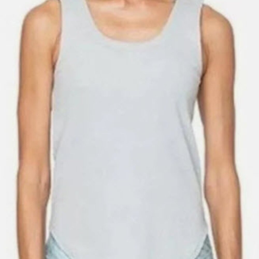 Grey basic tank